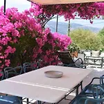Сasa de vacaciones Konstantinas House, A Touch Of Nature & Sea *