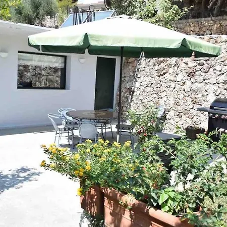 Konstantinas House, A Touch Of Nature & Sea Σπίτι διακοπών