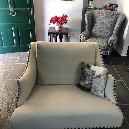 Konstantinas House, A Touch Of Nature & Sea Σπίτι διακοπών *