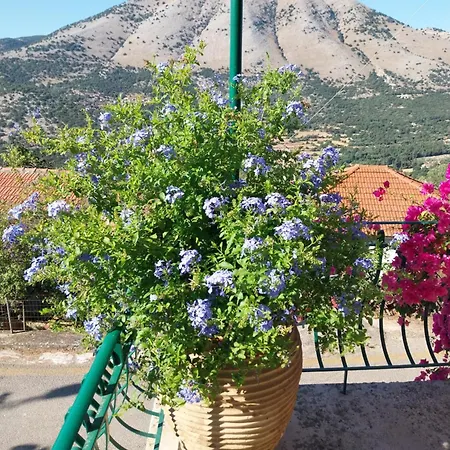 Konstantinas House, A Touch Of Nature & Sea Σπίτι διακοπών *